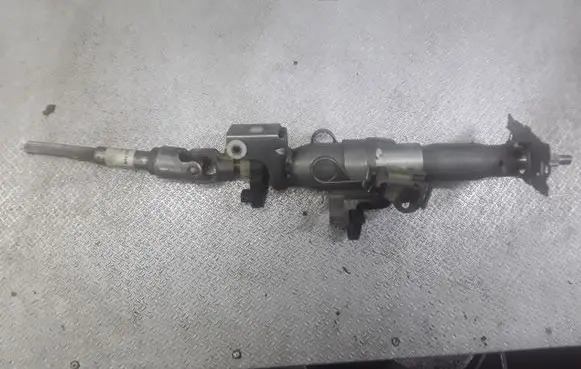 Toyota Avensis T250 Steering wheel axle 5422B