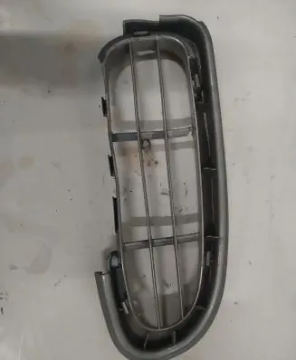 Porsche Boxster 986 Front bumper lower grill 986505554