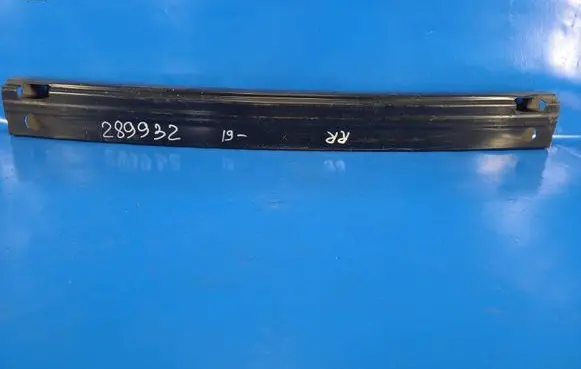 Toyota Camry VIII XV70 Rear bumper mounting bracket 5217133180