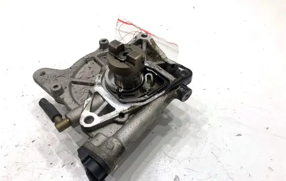 Hyundai ix35 Vacuum pump 288102F000