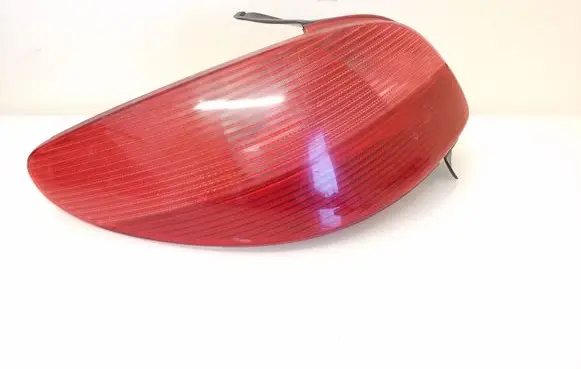 Peugeot 206 Rear/tail lights 2531G