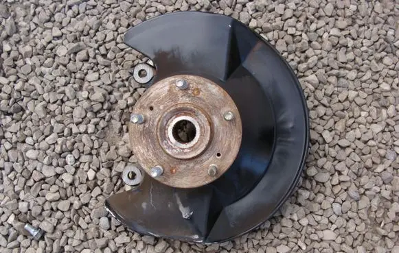 Honda CR-V Front wheel hub spindle knuckle