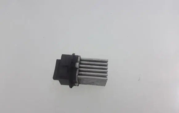 Volvo S80 Heater blower fan relay 00894120