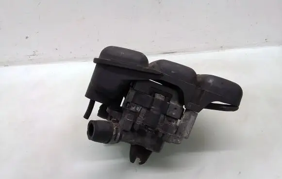 Mercedes-Benz E W210 Electric engine pre-heating system (optional) A6111500904