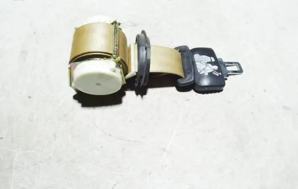 Volkswagen Touran I Third row seat belt 1T0857811C 1T0857738A