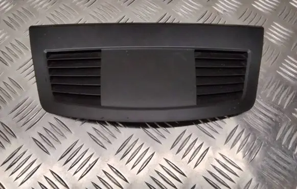 BMW 3 E90 E91 Dash center air vent grill 7130744
