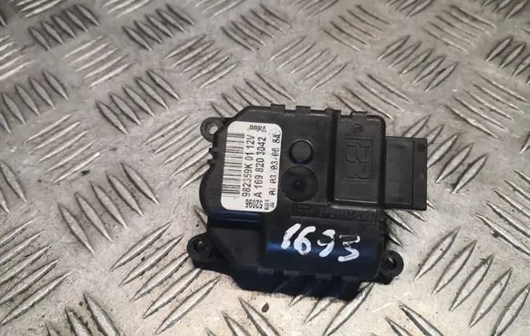 Mercedes-Benz A W169 Intake manifold valve actuator/motor A1698203042 1698203042