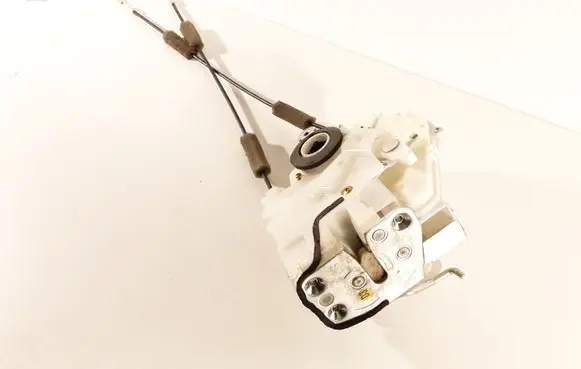Honda FR-V Rear door lock