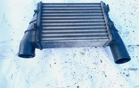Audi A4 S4 B5 8D Intercooler radiator 058145805a