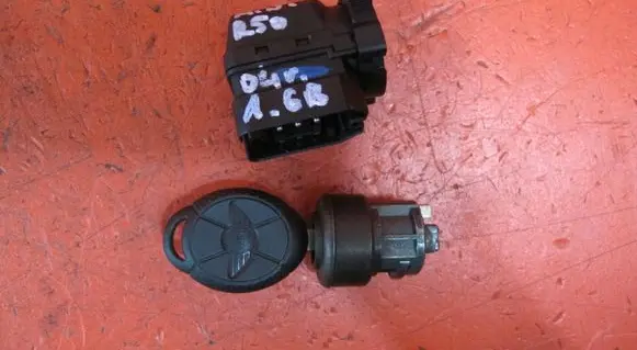 Mini One - Cooper R50 - 53 Ignition lock