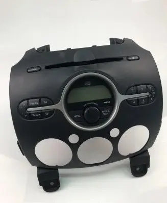 Mazda 2 Radio/CD/DVD/GPS head unit DF7466AR0