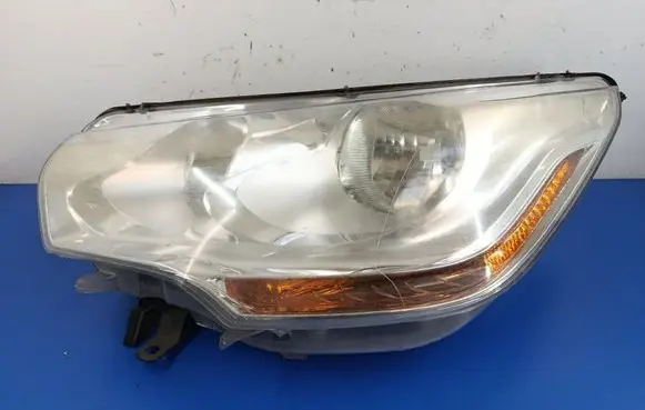 Citroen DS4 Headlight/headlamp 9674903780