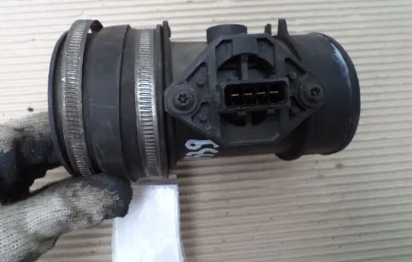 Peugeot 605 Mass air flow meter