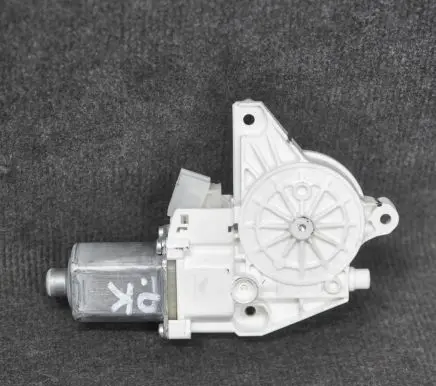 Mercedes-Benz ML W166 Front door window regulator motor