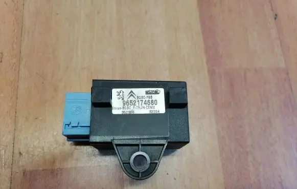 Peugeot 407 Other relay 9652174680