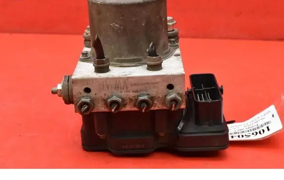 Skoda Fabia Mk3 (NJ) ABS Pump 6C0614517R