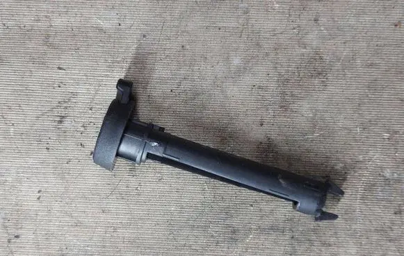 Ford S-MAX Rear seat headrest 
