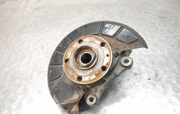 Volkswagen PASSAT B7 Front wheel hub spindle knuckle