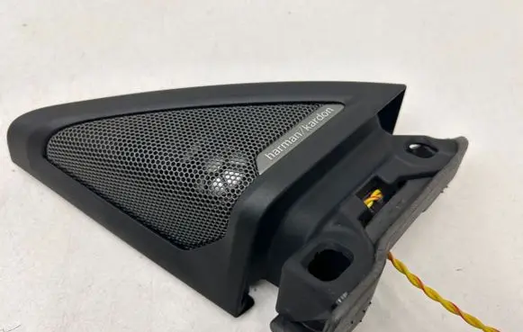 BMW 2 G42 Front door high frequency speaker 947465902 12092022 0816HS