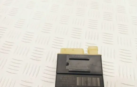 Peugeot 5008 II Coolant fan relay 9801916680 018010955 18101077005