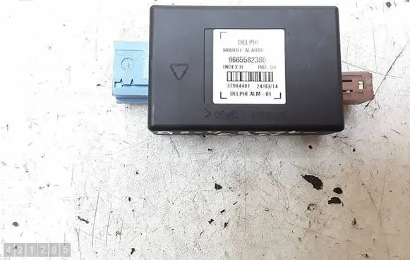 Citroen DS4 Alarm control unit/module 9665582380 37984401