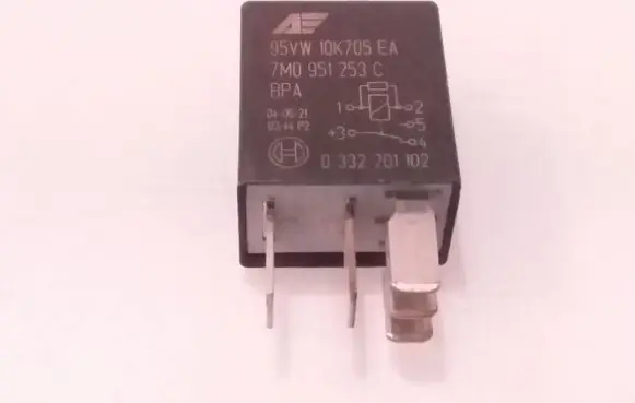 Volkswagen Sharan Other relay 95VW10K705EA 7M0951253C