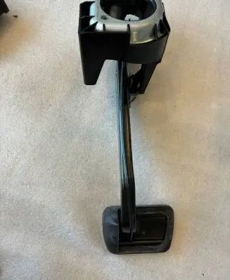 Mercedes-Benz E W212 Brake pedal A2042902301 2042902301