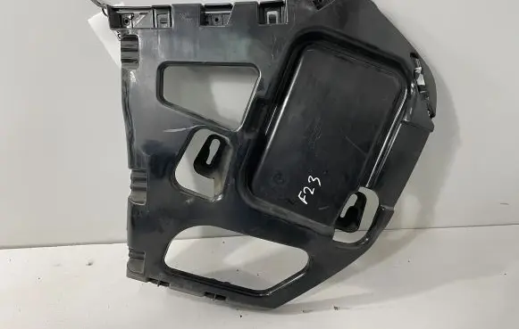 BMW 2 F22 F23 Rear bumper mounting bracket 7285533