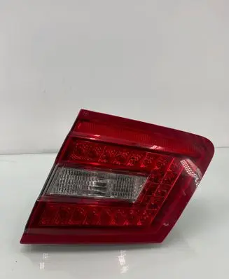 Mercedes-Benz E W212 Tailgate rear/tail lights A055364