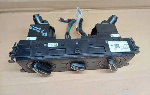Skoda Scala Climate control unit 654820045D