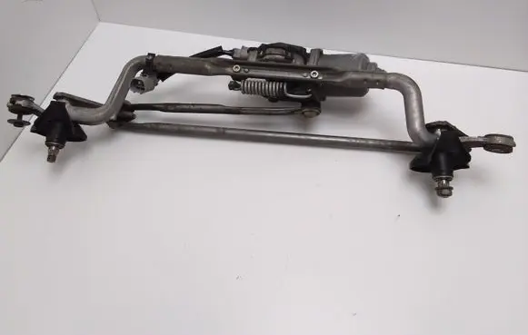 Toyota Verso-S Front wiper linkage and motor 851100F030