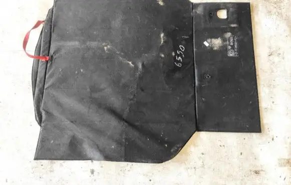 Trunk/boot mat liner