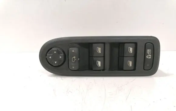 Citroen C5 Electric window control switch 96599975XT