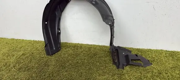 Toyota Corolla E140 E150 Front wheel arch liner splash guards 53876-12300 53876-12320