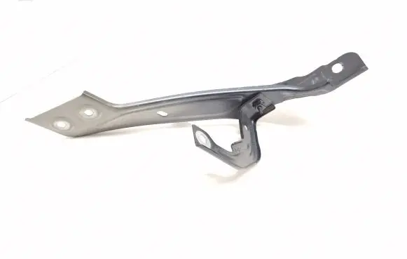 Fender mounting bracket
