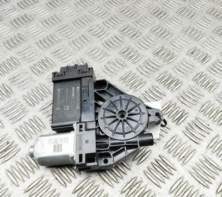 Volvo C40 Rear door window regulator motor 32283267 8889639264