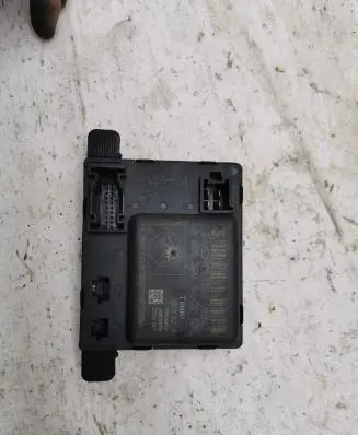 Mercedes-Benz Sprinter W906 Door control unit/module