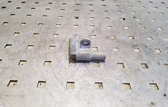 Camshaft position sensor