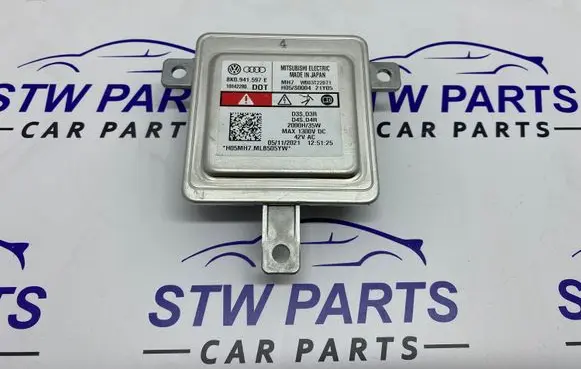 Audi A4 S4 B7 8E 8H Headlight ballast module Xenon 8K0941597E