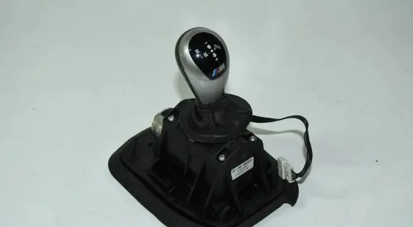 BMW M6 Gear shifter/selector 2282677 2282677-04