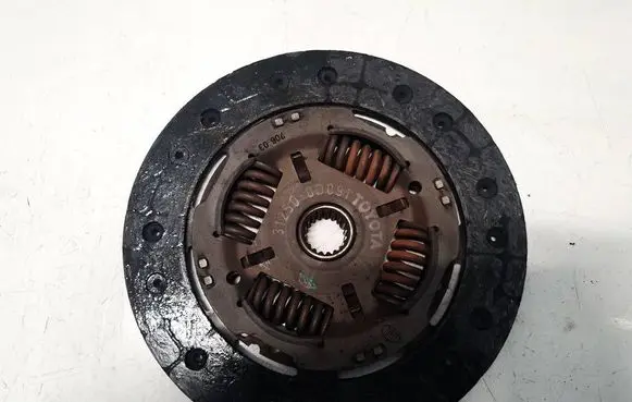 Toyota Yaris Clutch pressure plate 312500D091