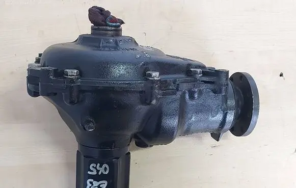BMW X3 E83 Front differential 1428832 1428835