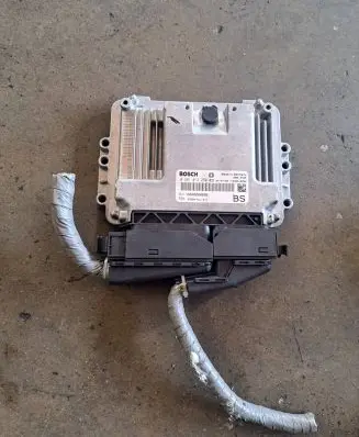 Honda FR-V Engine control unit/module 0281012250 37820RJLE11 1039S10280