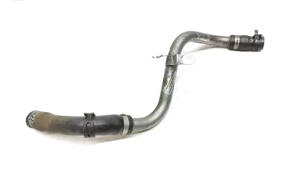 Coolant pipe/hose