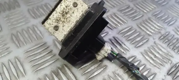 Mazda 626 Heater blower motor/fan resistor HB151GA5RA2E22 HB151GA5RA-2E22
