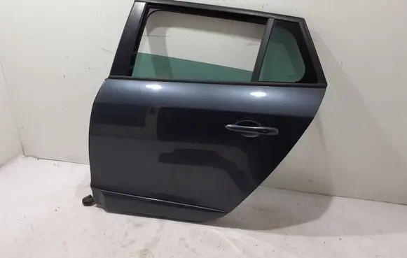 Renault Megane III Rear door 821012909R