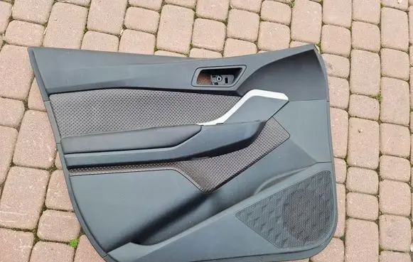 Toyota C-HR I Front door card panel trim 91TYS
