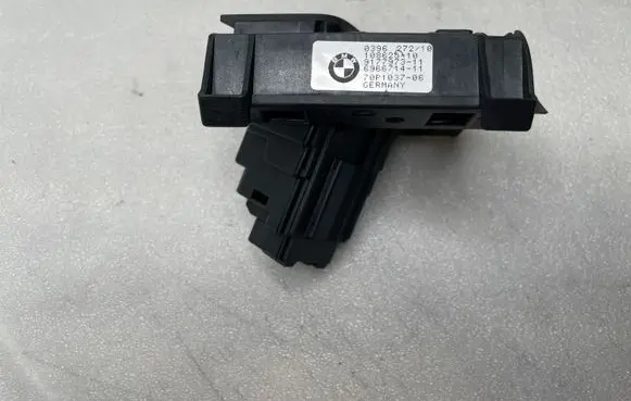 BMW X5 E70 Ignition lock 6966714 9177973 70P1037