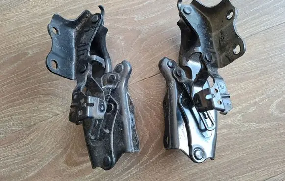 Lexus ES 250 - 300 - 330 Engine bonnet/hood hinges DWQD