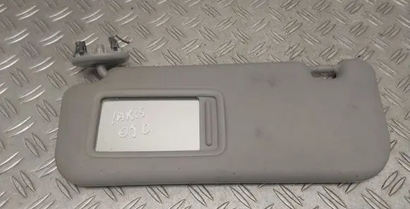 Sun visor